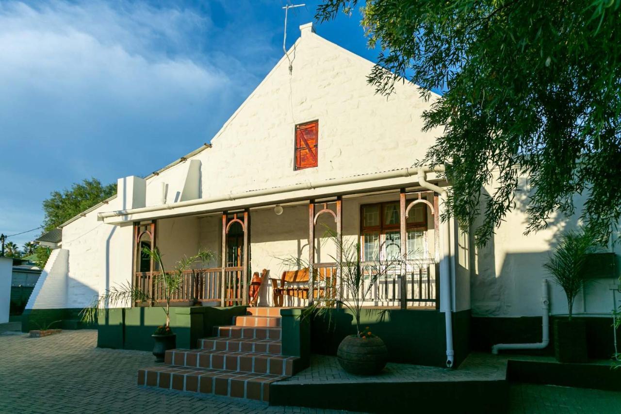 Ravenscliff Villa Oudtshoorn Exterior foto